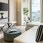 Ambasciatori Szálloda 4*