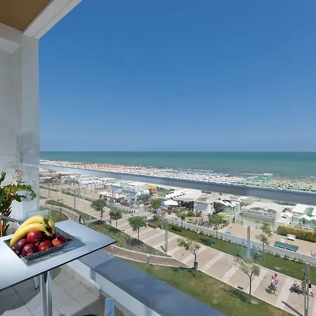 فندق Ambasciatori 4*