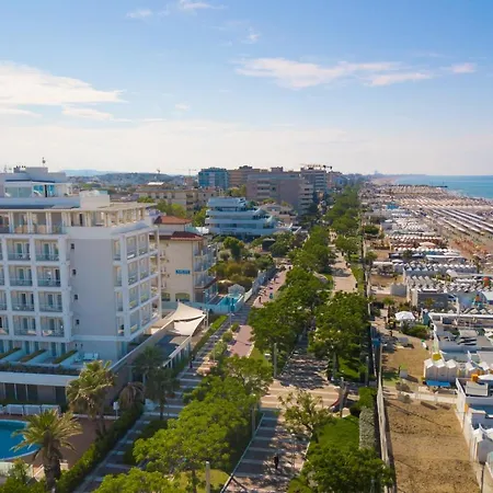 Ambasciatori Ξενοδοχείο 4*