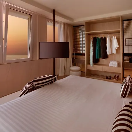 Ambasciatori Ξενοδοχείο