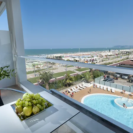 Ambasciatori 4* Riccione